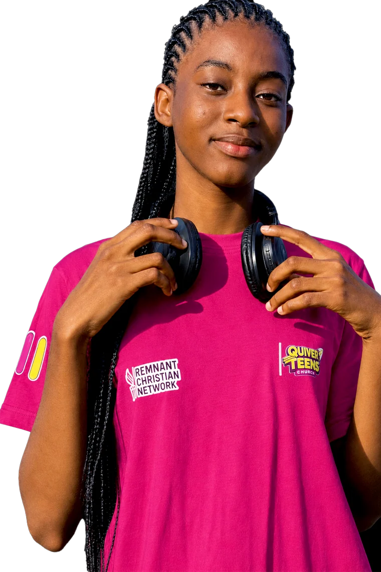 A Quiver Teens member in a pink Quiver Teens shirt, holding her headphones
